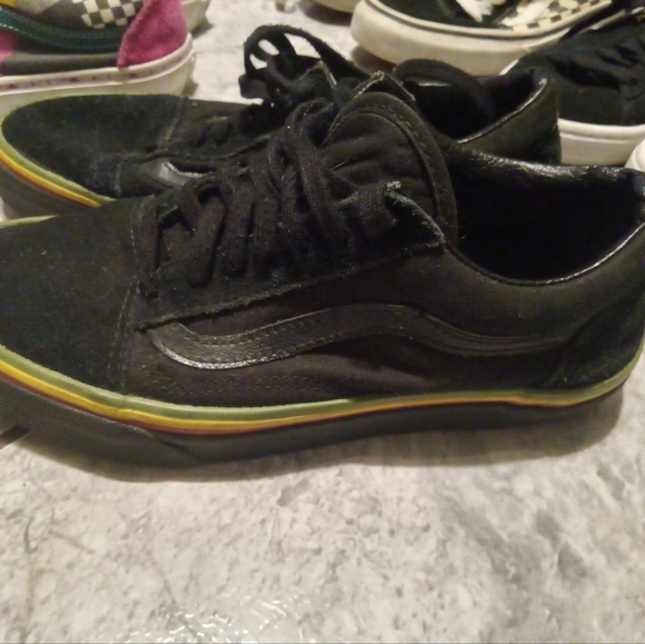 Rasta old skool vans - Picture 1 of 2